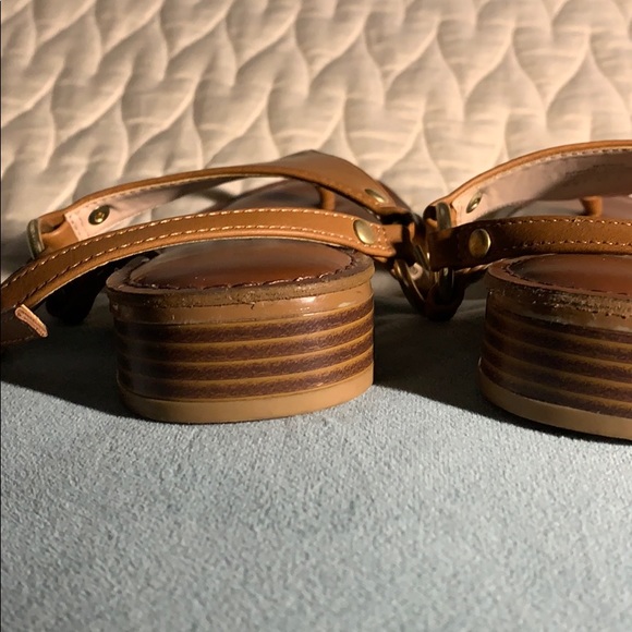 Bundle 3 $7 items for $15!!! - Picture 4 of 4